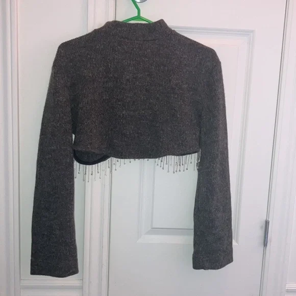 NWT Elegant Gray Sweater with jewel Silver Accents - Picture 6 of 8